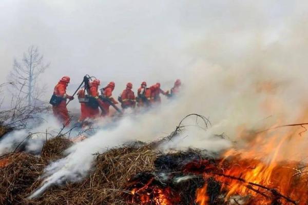 梦见火烧山是什么预兆(梦见火烧山是什么预兆 女性) 梦见火烧山是什么预兆(梦见火烧山是什么预兆 女性)