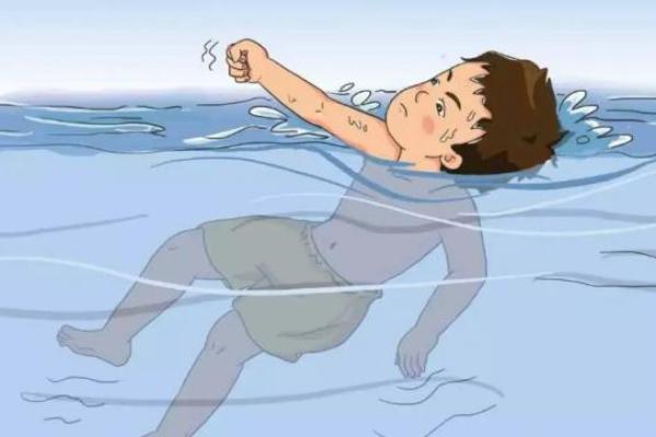 梦见掉水里了是什么兆头(梦见掉水里了是什么兆头又出来了)