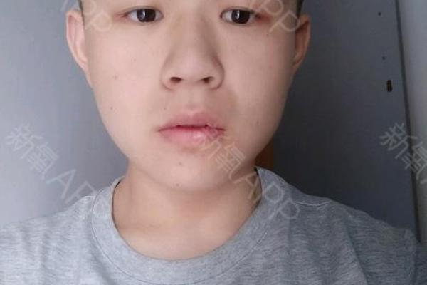 梦见刮胡子(梦见刮胡子是什么意思)