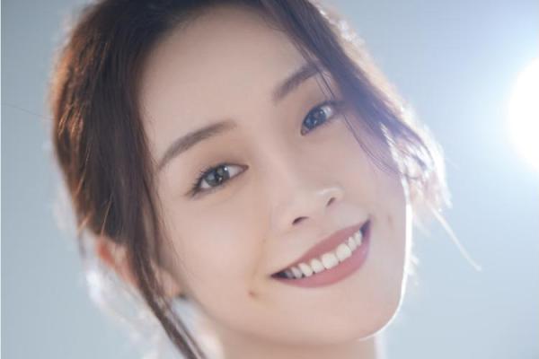 巨蟹座的女爱豆(巨蟹座的女艺人)